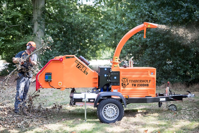 Puiduhakkur Timberwolf TW 230 HB